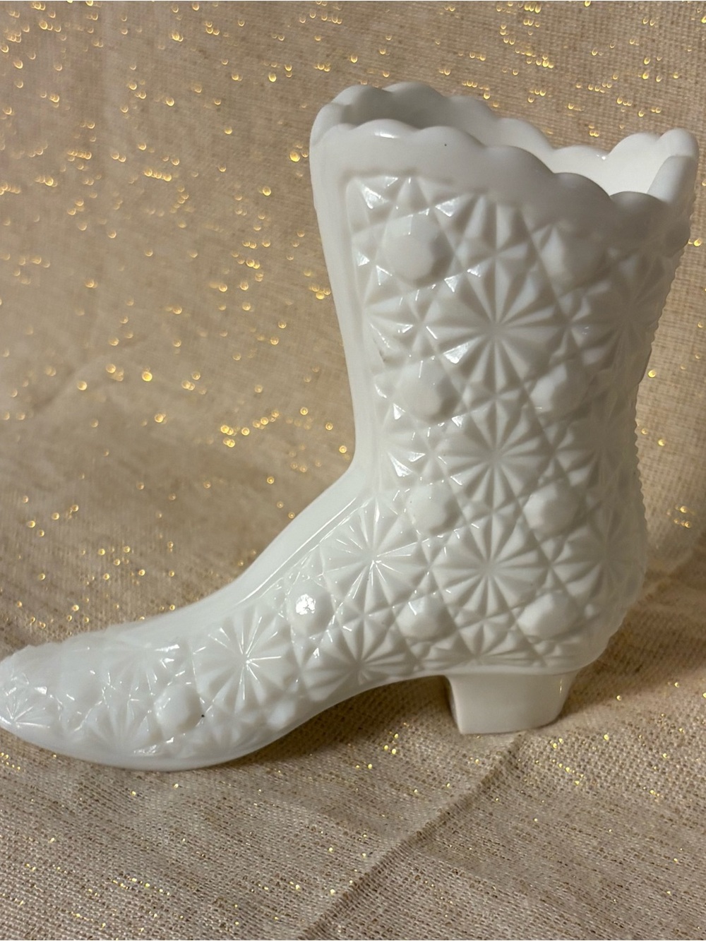 Vintage Fenton Victorian Boot Daisy & Button White Milk Glass Original Sticker